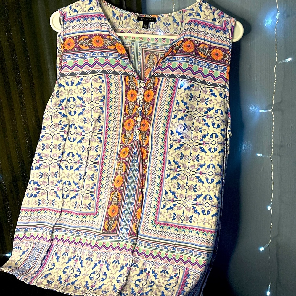 Talbots - Women’s sleeveless blouse - Size XL